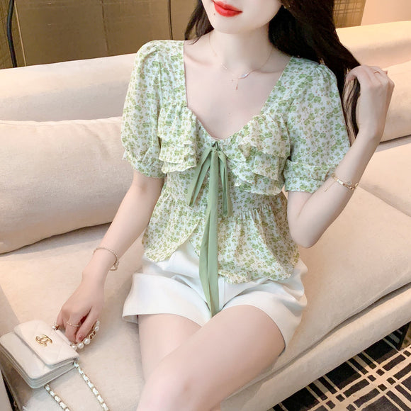 襯衫上衣女2022夏季新款時尚歐美方領設計感短款甜美別緻碎花內搭上衣