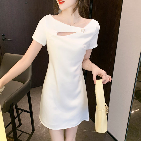 2022夏季新款設計感鏤空洋裝白色氣質A字裙短袖赫本風女