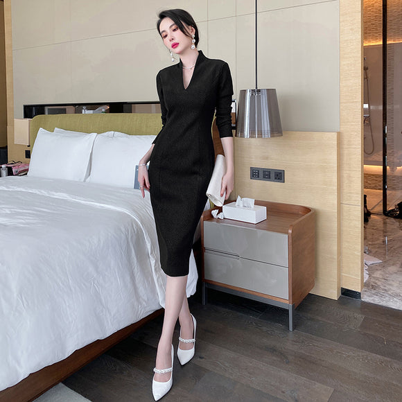 2023女通勤氣質V子領緊身顯瘦包臀連衣裙內搭小黑裙10018