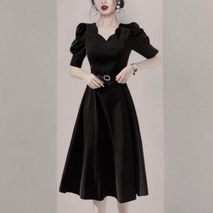 2023女黑色V領洋裝赫本風減齡顯瘦職業法式大擺裙