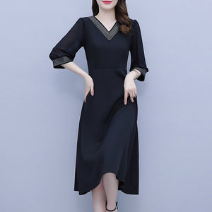 時尚大尺碼大尺碼遮肚子洋裝年春夏季顯瘦氣質法式小黑裙子
