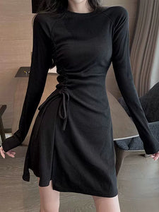 黑色修身顯瘦褶皺長袖洋裝小眾設計收腰小個子微胖遮肚裙子初秋
